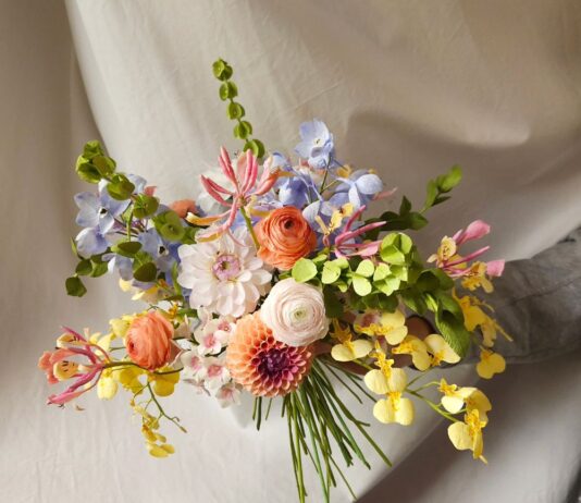 Paper Lene’s Flowers Will Make You Do a Double Take