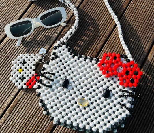 Pérolas & Amor’s Bags Look Like They’ve Been Made Out of Pixels