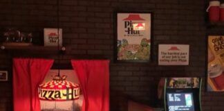 Woman Goes Viral After Transforming Her Garage into a Retro Pizza Hut Restaurant