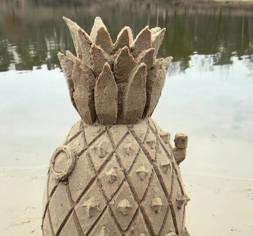 Leonardo Ugolini Creates Impressive Pop Culture-Inspired Sand Sculptures