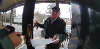 87-Year-Old Goes Viral for Hand-Delivering Party Invitations to His Neighbors